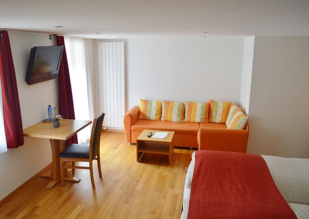 Hotel Grimsel Obergesteln Номер фото